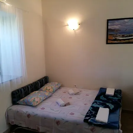 Apartman Milutinov Dvor Vrsi