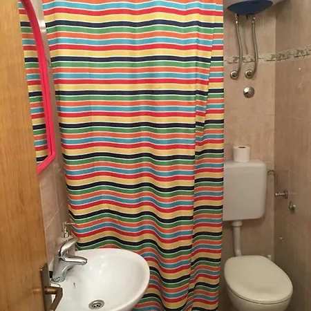 Milutinov Dvor Apartman