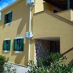 Milutinov Dvor Appartement