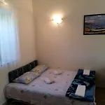 דירה Milutinov Dvor ורסי